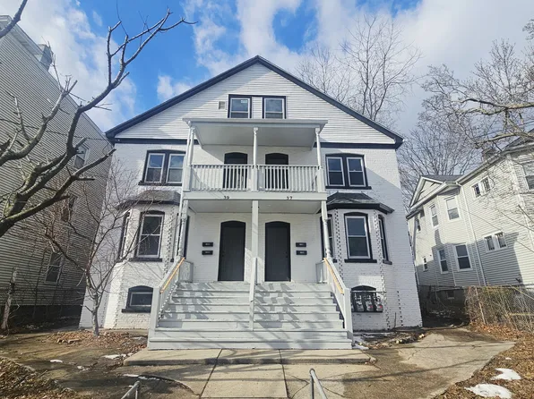 37 Southfield Avenue, Stamford, CT 06902