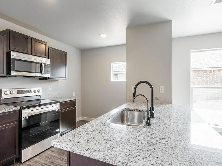 7114 Anticline Ct — Photo 2