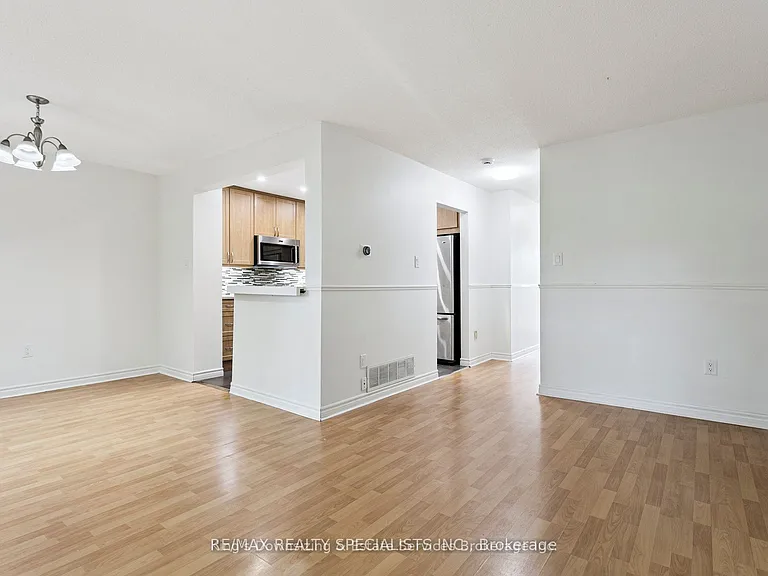 3500 Glen Erin Dr #55 — Photo 3