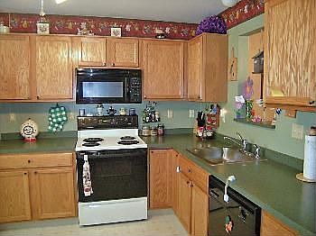 5th image of 7274 Lincoln Ct