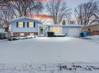 2112 Wellesley Dr, Lansing, MI 48911