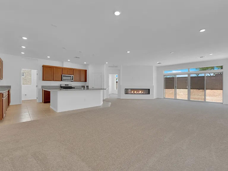 10462 Emerald Rye St — Photo 8