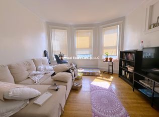 223 Summer St #11L, Somerville, MA 02143