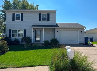 509 W Oak St, Eldridge, IA