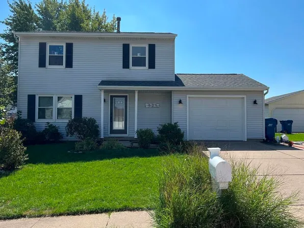 509 W Oak St, Eldridge, IA 52748