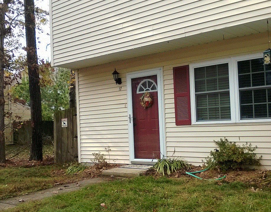1st image of 17 Sally Ann Pl