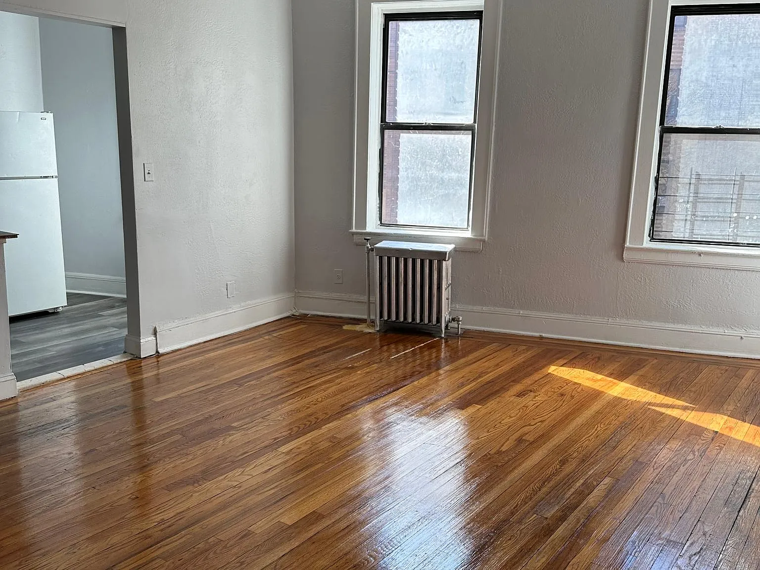 449 Elizabeth Ave — Photo 4