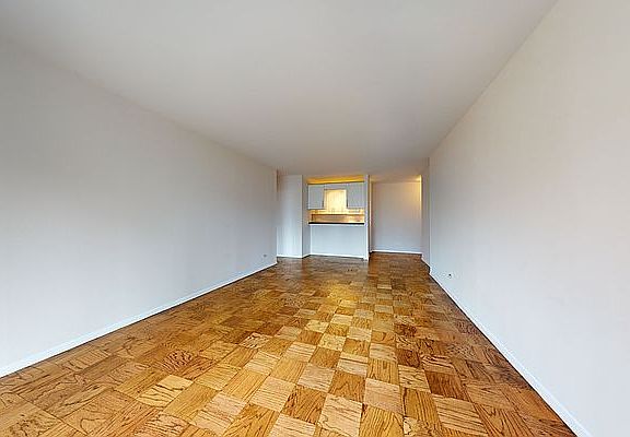 2nd image of 400 E 71st St APT 4J