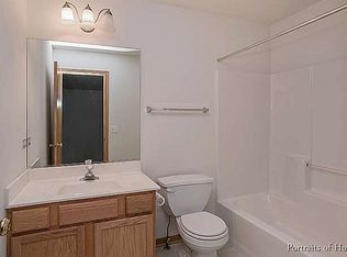 2135 Ashley Ct, Downers Grove, IL 60515