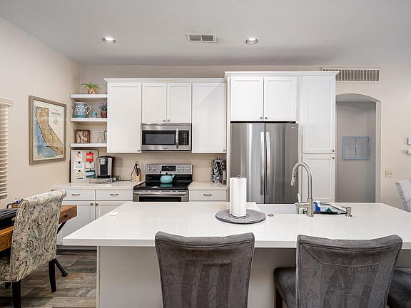 4th image of 67663 Lagos Way