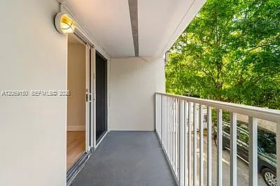 3025 Mary St #1 — Photo 14
