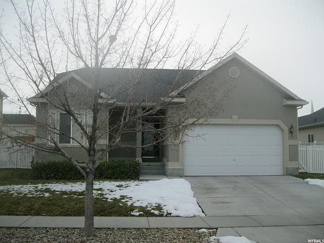 1st image of 270 E Heidleburg Pl