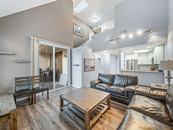 4th image of 2232 River Run Dr Unit 203