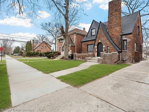 2nd image of 5108 Grayton St