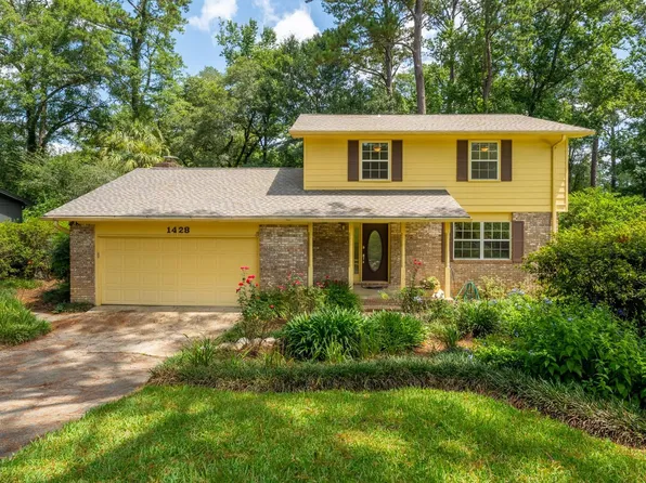 1428 Oldfield Dr, Tallahassee, FL 32308
