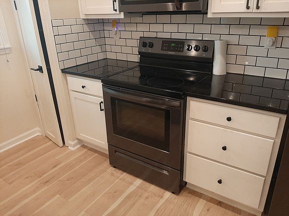 4th image of 5567 Milne Blvd