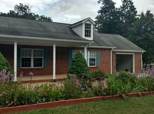 652 Steeles Fort Rd, Raphine, VA 24472