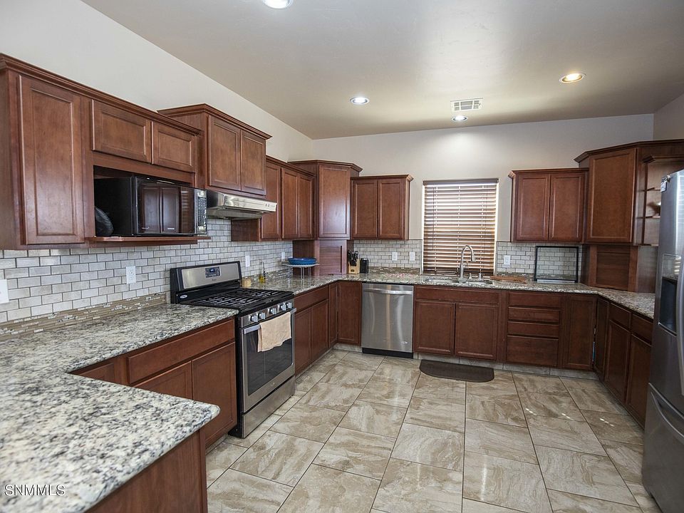 1st image of 1332 Bosque Farms Ct