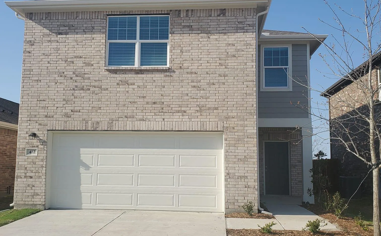412 Forest St — Photo 1
