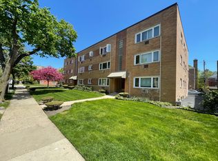 341 Custer Ave APT 2, Evanston, IL 60202