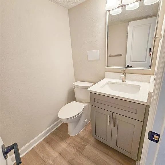 5900 Shore Blvd S #101 — Photo 7