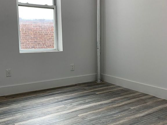 4th image of 4811 45th St APT 3C
