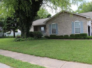 1117 Roundtable Ct, O'Fallon, IL 62269