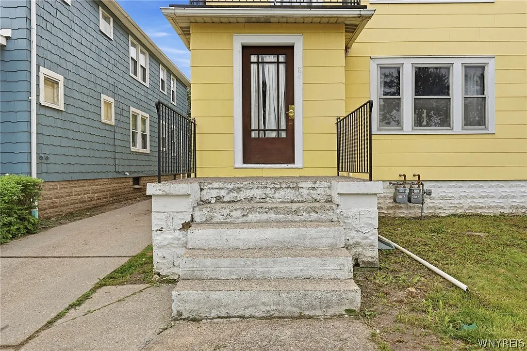 2 bed, 1.0 bath, 987 sqft, $1,200 — Photo 4