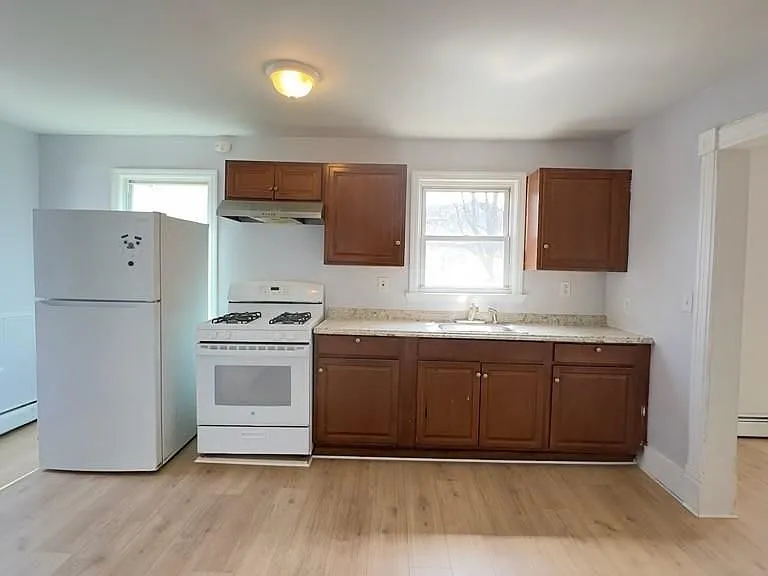 51 Worrall Ave #2 — Photo 2