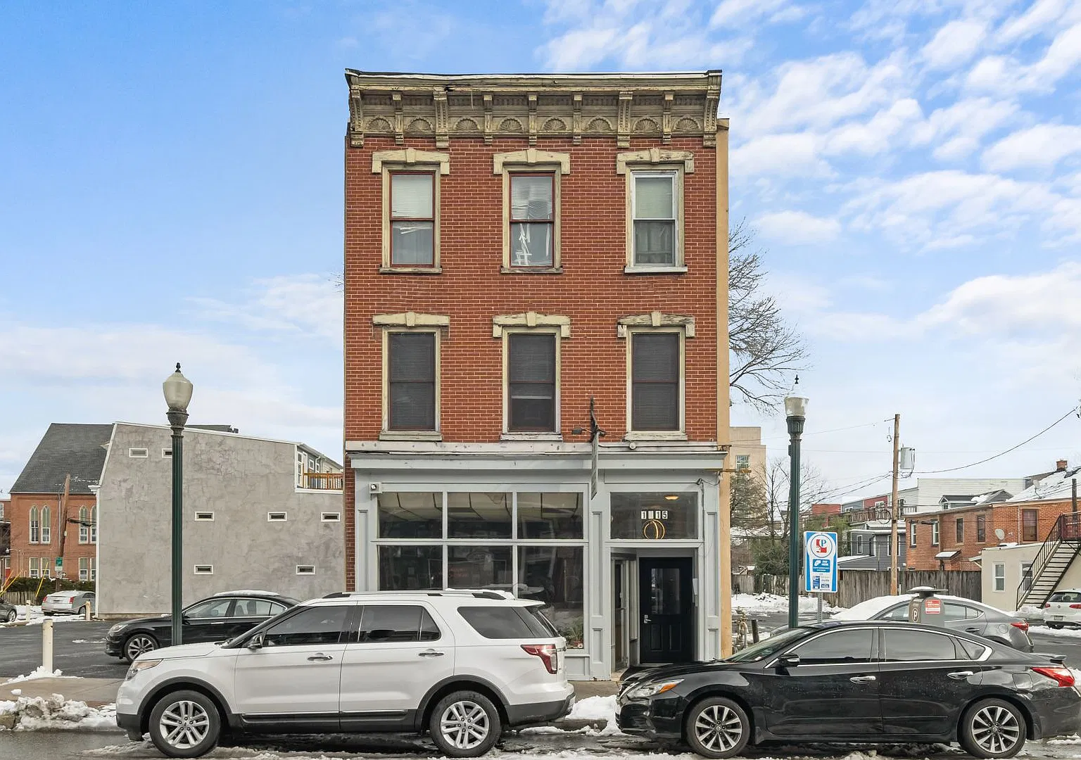 1015 N 3rd St — Photo 1