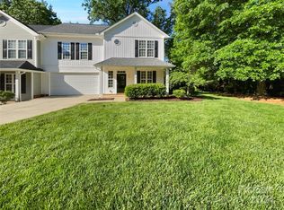 731 Torrey Pines Ln, Fort Mill, SC 29715