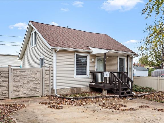 2nd image of 161 E Jennings Ave