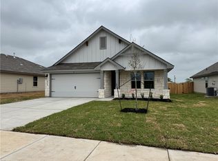 904 Legrand St, Brenham, TX 77833