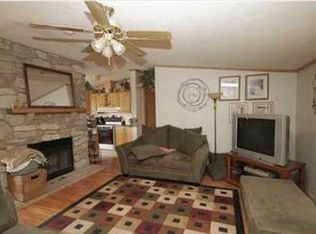 17990 Albrecht Ave NE, Cedar Springs, MI 49319