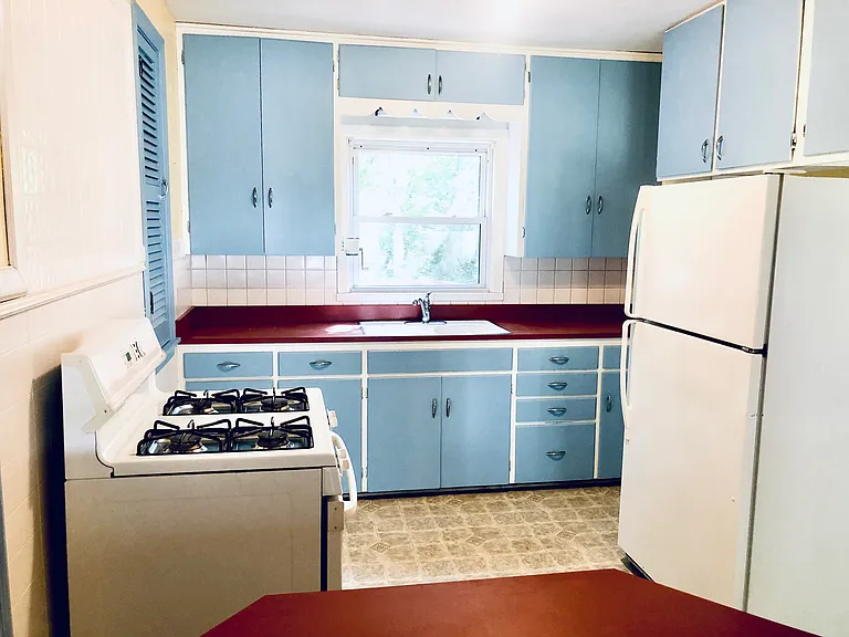 705 Morningside Dr — Photo 12