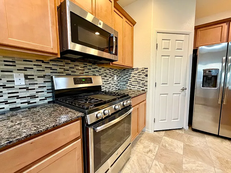 1141 Bobby Basin Ave — Photo 10