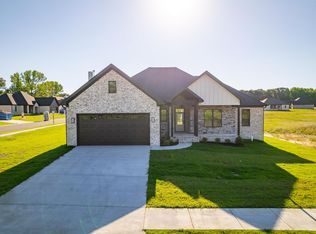 30 Ravell, Cabot, AR 72023