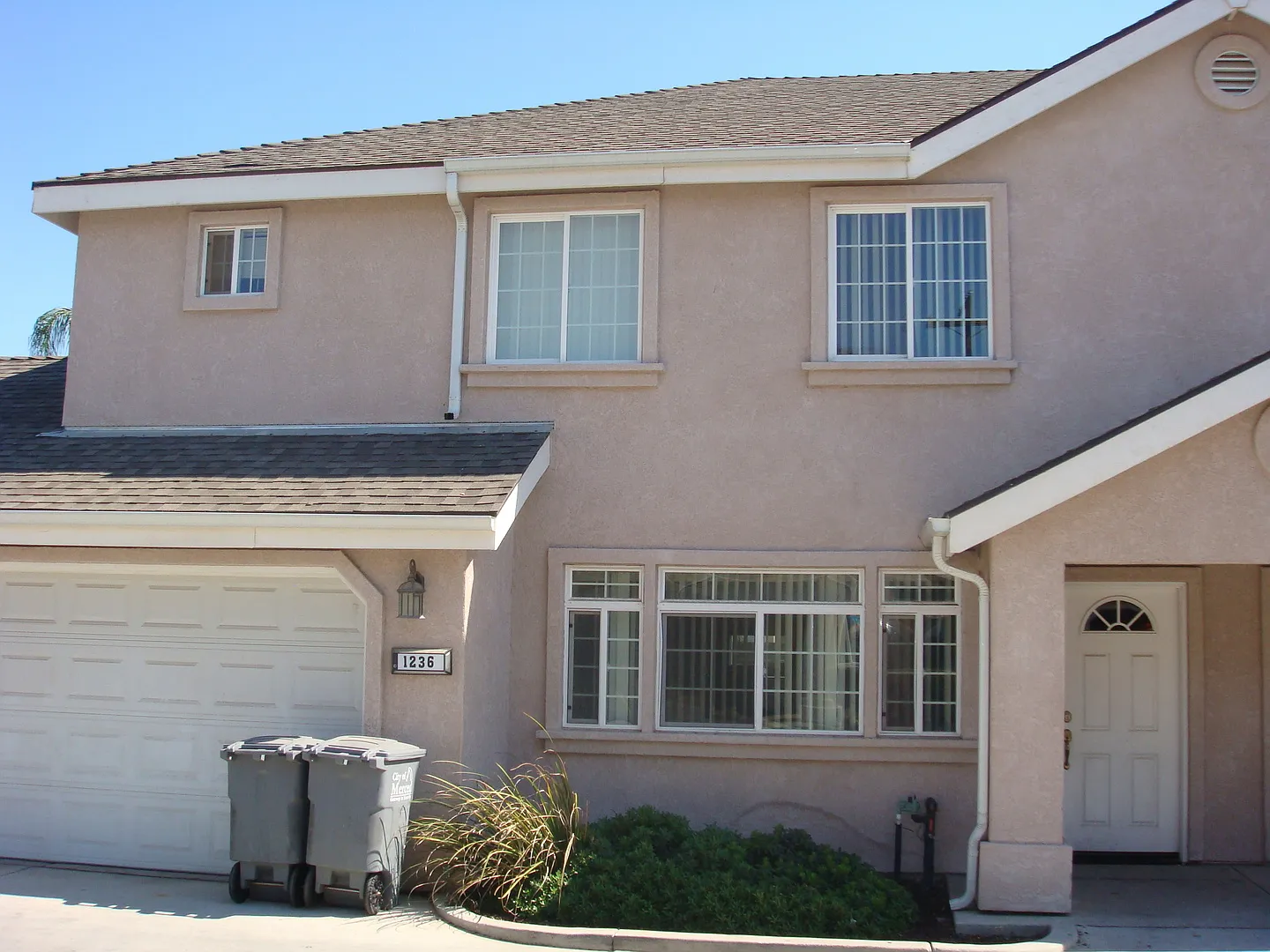 1236 E Alexander Ave photo 1