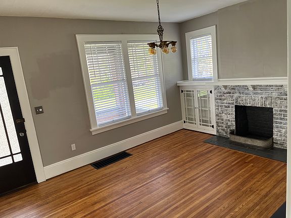 3rd image of 308 Bradley St