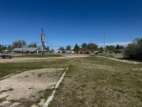 4th image of 8989 W Houghton Lake Dr
