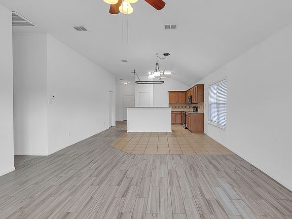 5th image of 7506 Tin Cup Dr