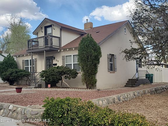 2nd image of 210 N Locke Ave