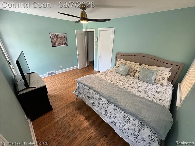 4468 Grayton St — Photo 21