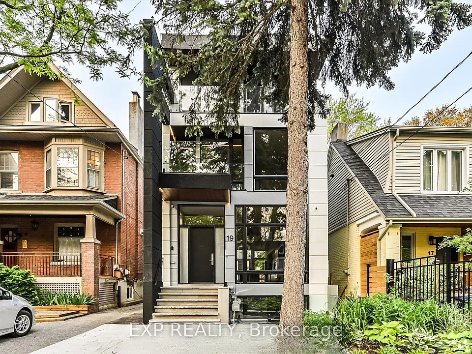 19 Devon Rd #LOWER