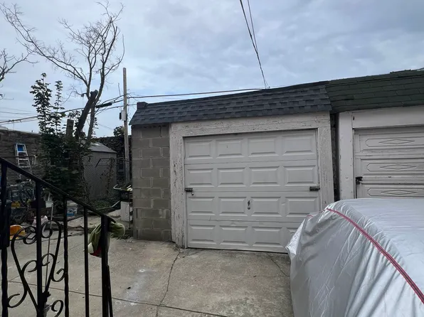 863 East 49th Street image 33 of 33