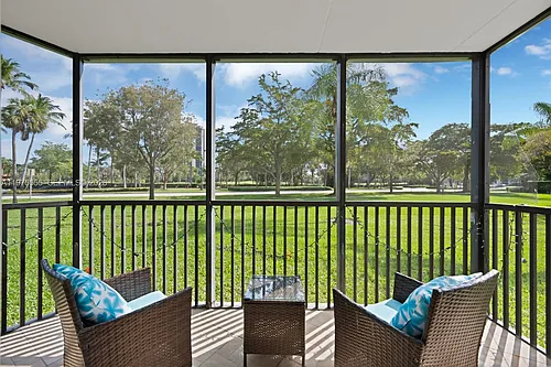 3101 N Country Club Dr Photo 1