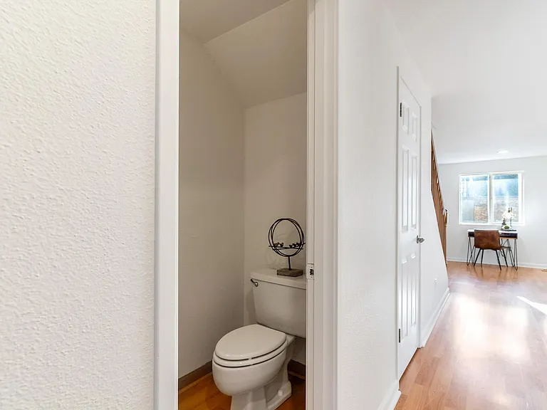 8229 212th St SW #303 — Photo 2