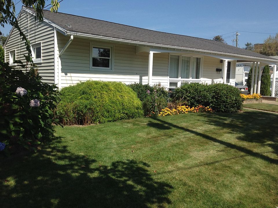 2nd image of 518 Butler St