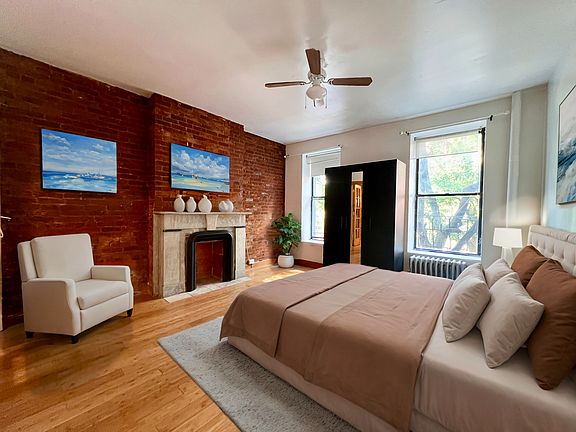 3rd image of 454 W 47th St APT 2W