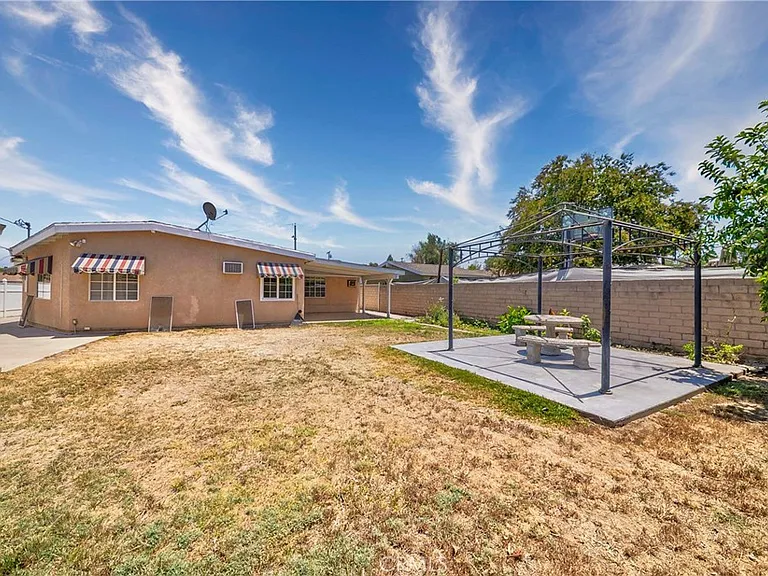 14621 Dalmatian Ave — Photo 44